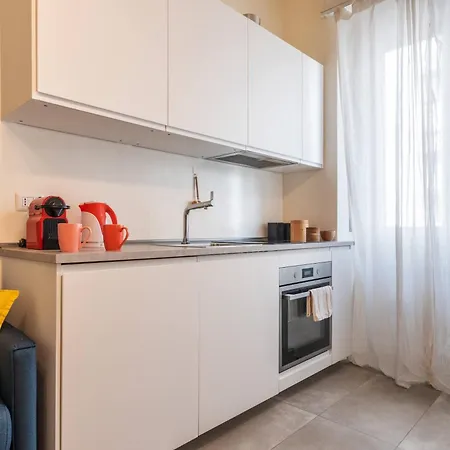 Flora Flexyrent Ac Апартаменты *